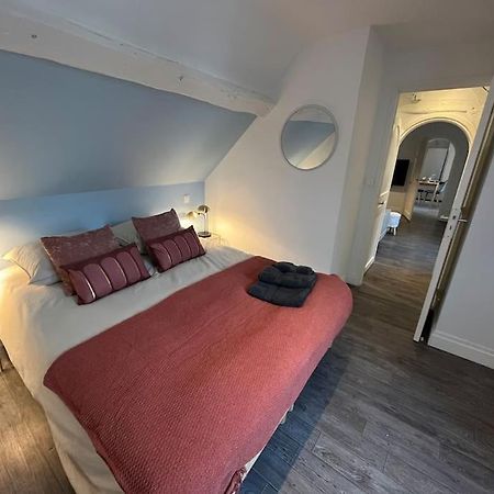 Appartement Avec Terrasse En Plein Coeur De Vernon Vernon  Eksteriør billede