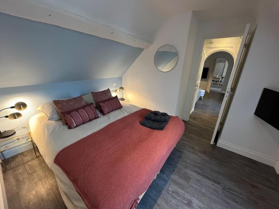 Appartement Avec Terrasse En Plein Coeur De Vernon Vernon  Eksteriør billede